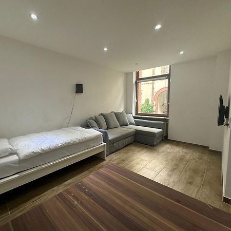 Erdgeschoss Wohnung Wiesbaden Stadtmitte 2 Zimmer Kueche Bad Exterior foto